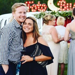 Meet your Posher, Lara